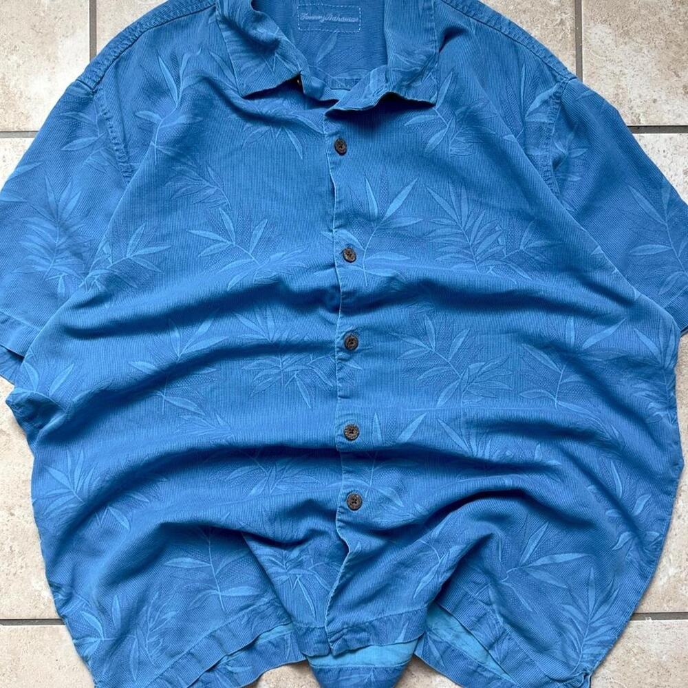 Tommy Bahama Button Up Dress Shirt - Size XL